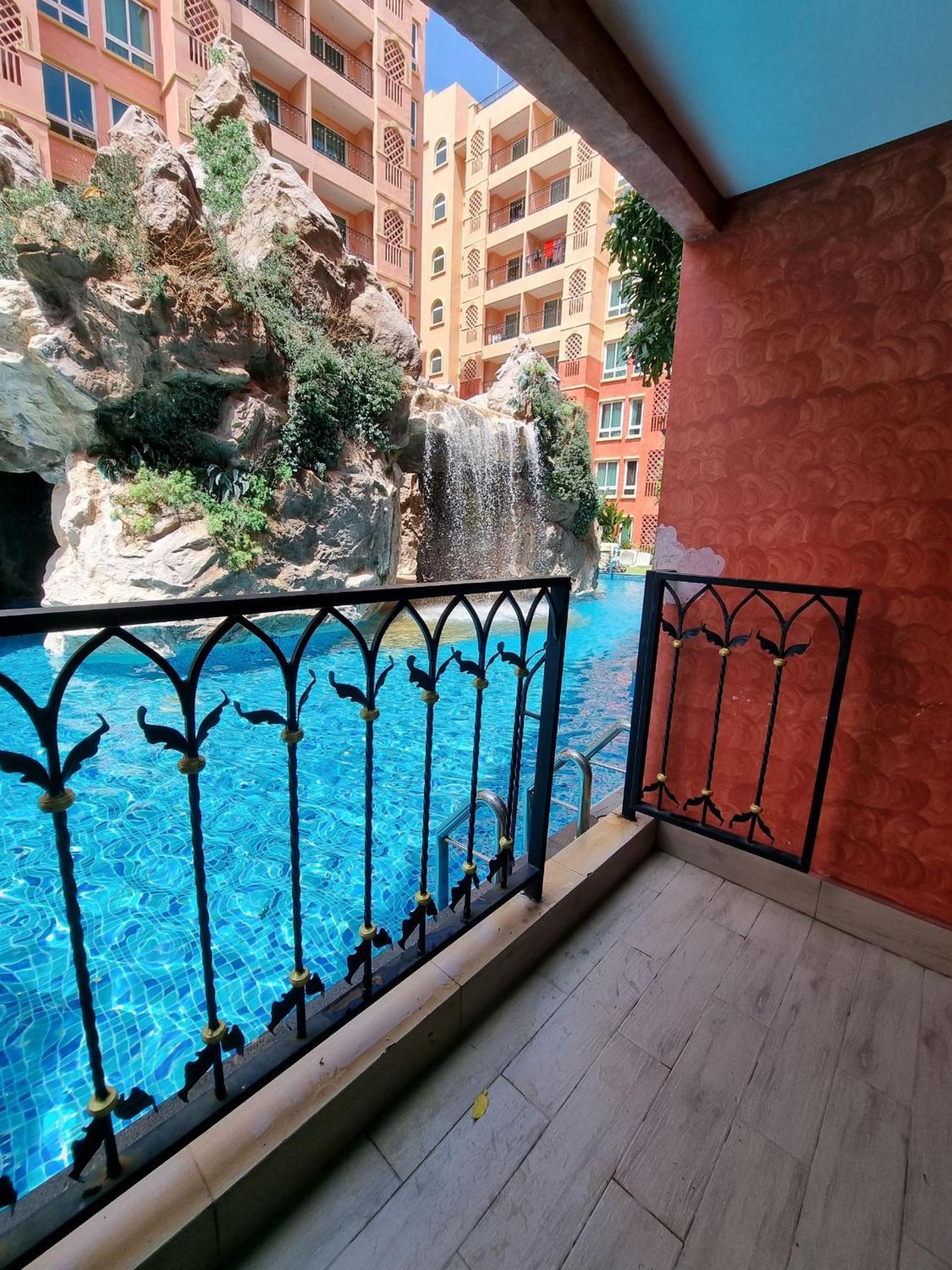 חוף ג'ומטיין Seven Seas Resort Pattaya & Sofa Bed מראה חיצוני תמונה