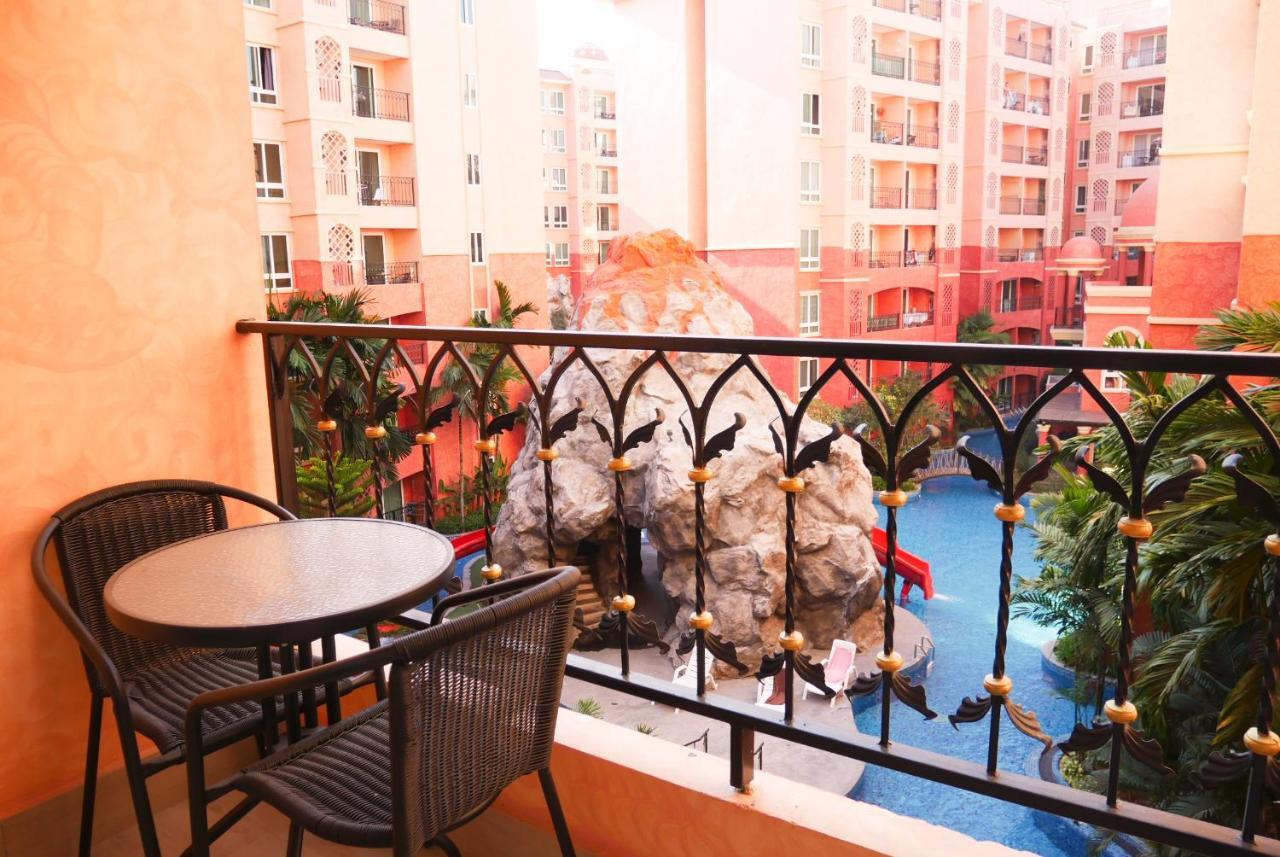חוף ג'ומטיין Seven Seas Resort Pattaya & Sofa Bed מראה חיצוני תמונה