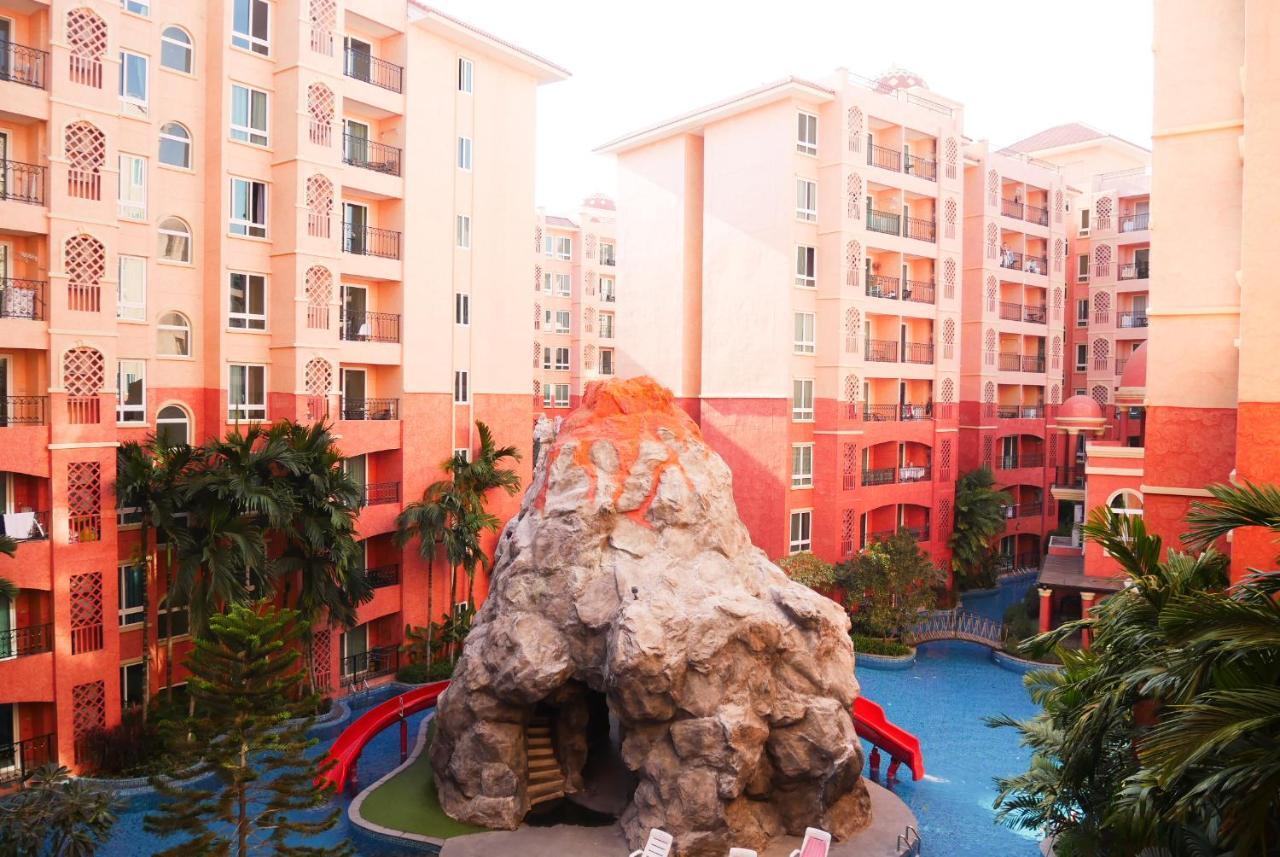 חוף ג'ומטיין Seven Seas Resort Pattaya & Sofa Bed מראה חיצוני תמונה
